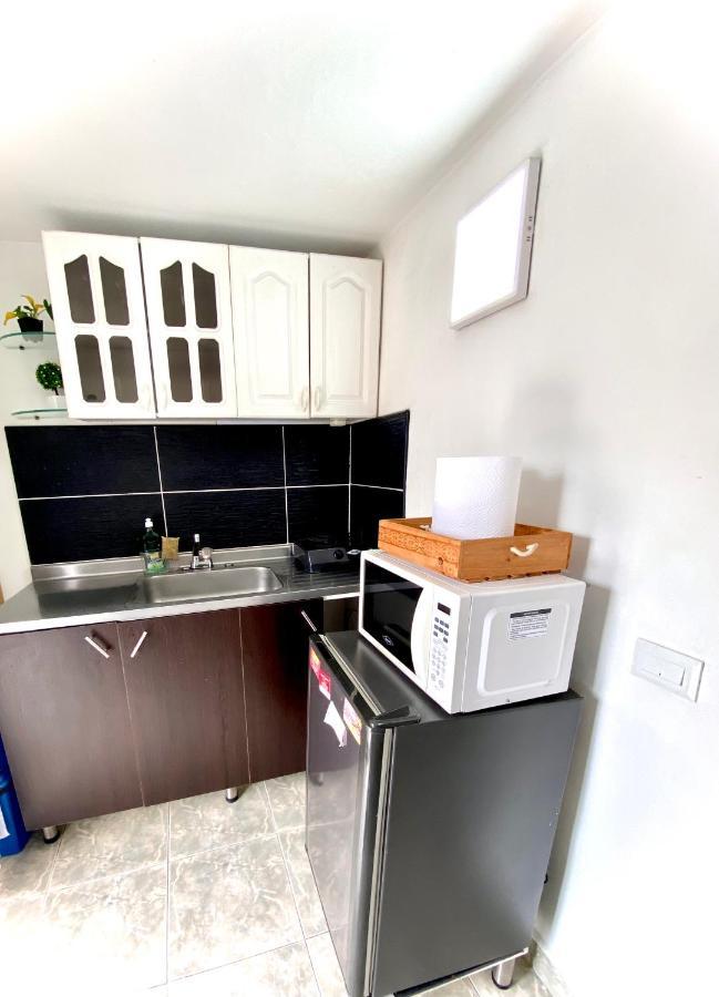 Cozy Apartment In The Poblado San Lucas Меделин Екстериор снимка