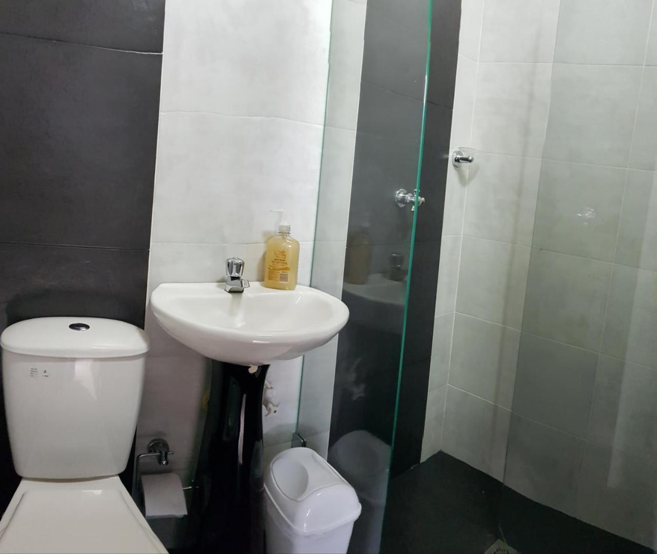 Cozy Apartment In The Poblado San Lucas Меделин Екстериор снимка